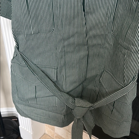NEW Plus Size Eloquii Green and White Striped Pocket Jacket - Picture 5 of 8